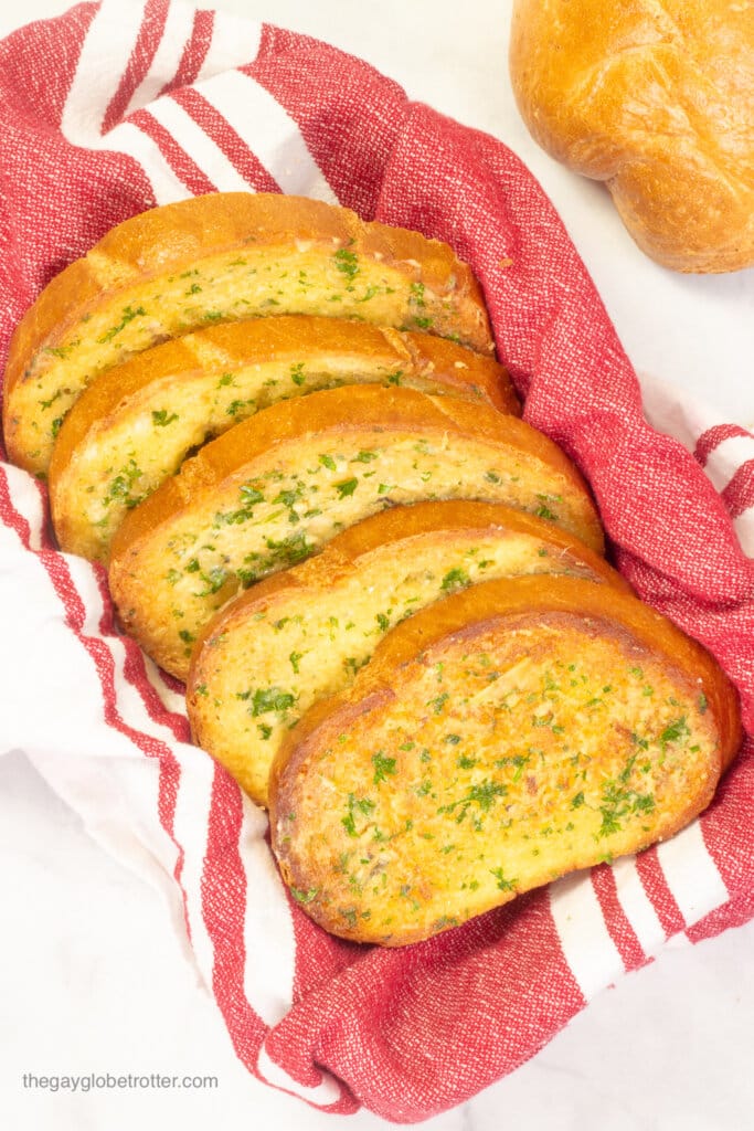 Roasted Garlic Bread {Best You'll Ever Make} - The Gay Globetrotter