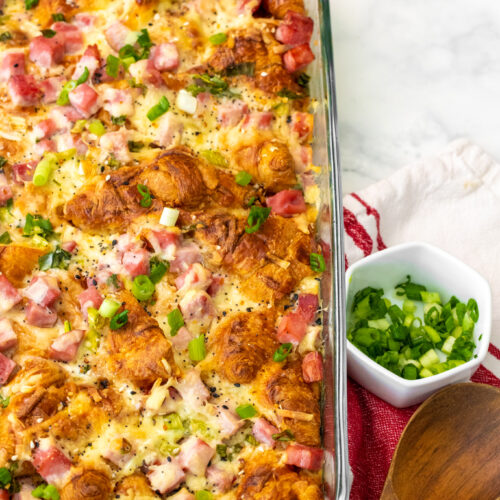 Ham and Cheese Croissant Bake {Overnight Bake} - The Gay Globetrotter