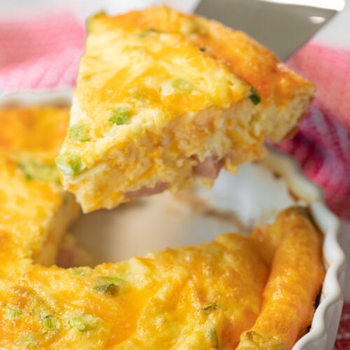 Crustless Ham and Cheese Quiche {5 Ingredients!} - The Gay Globetrotter