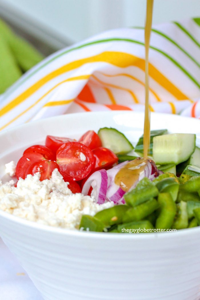 I am in love with this homemade Greek salad recipe! It couldn't be more delicious.