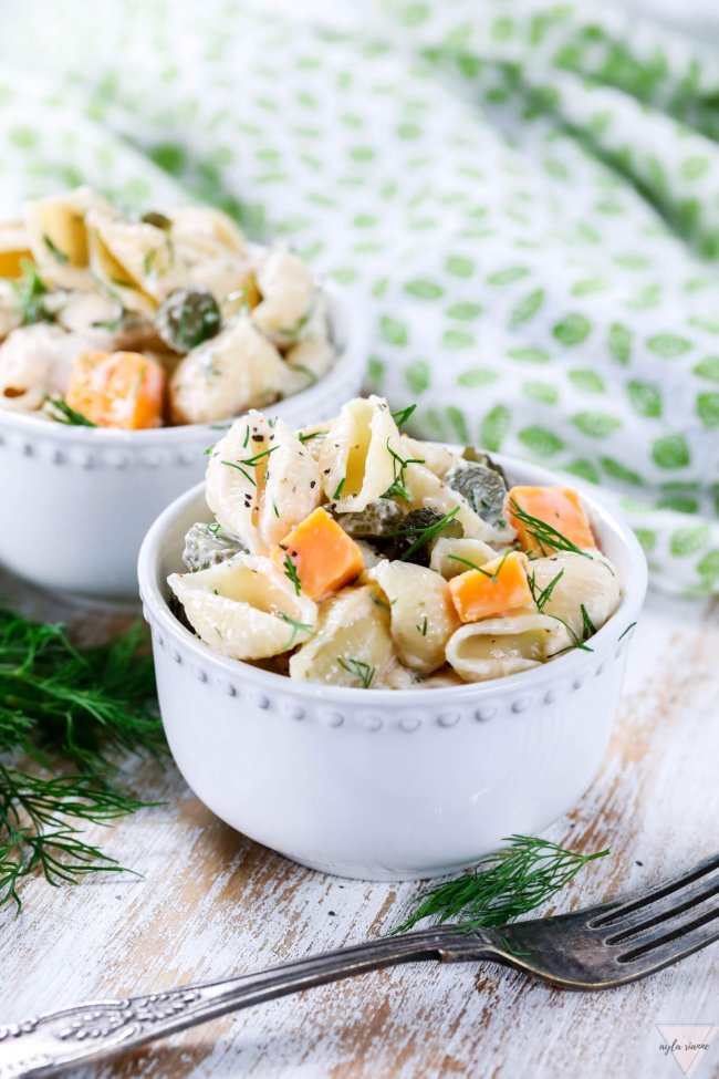 vegan-dill-pickle-pasta-salad